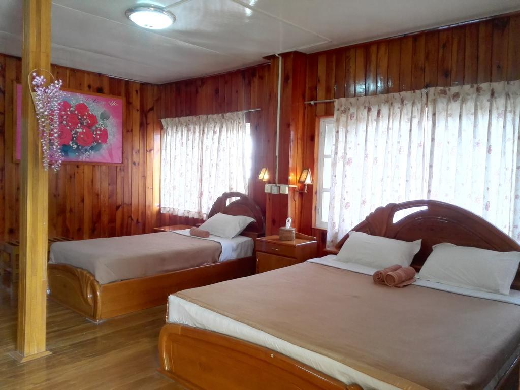 Bright Hotel Nyaung Shwe Room photo